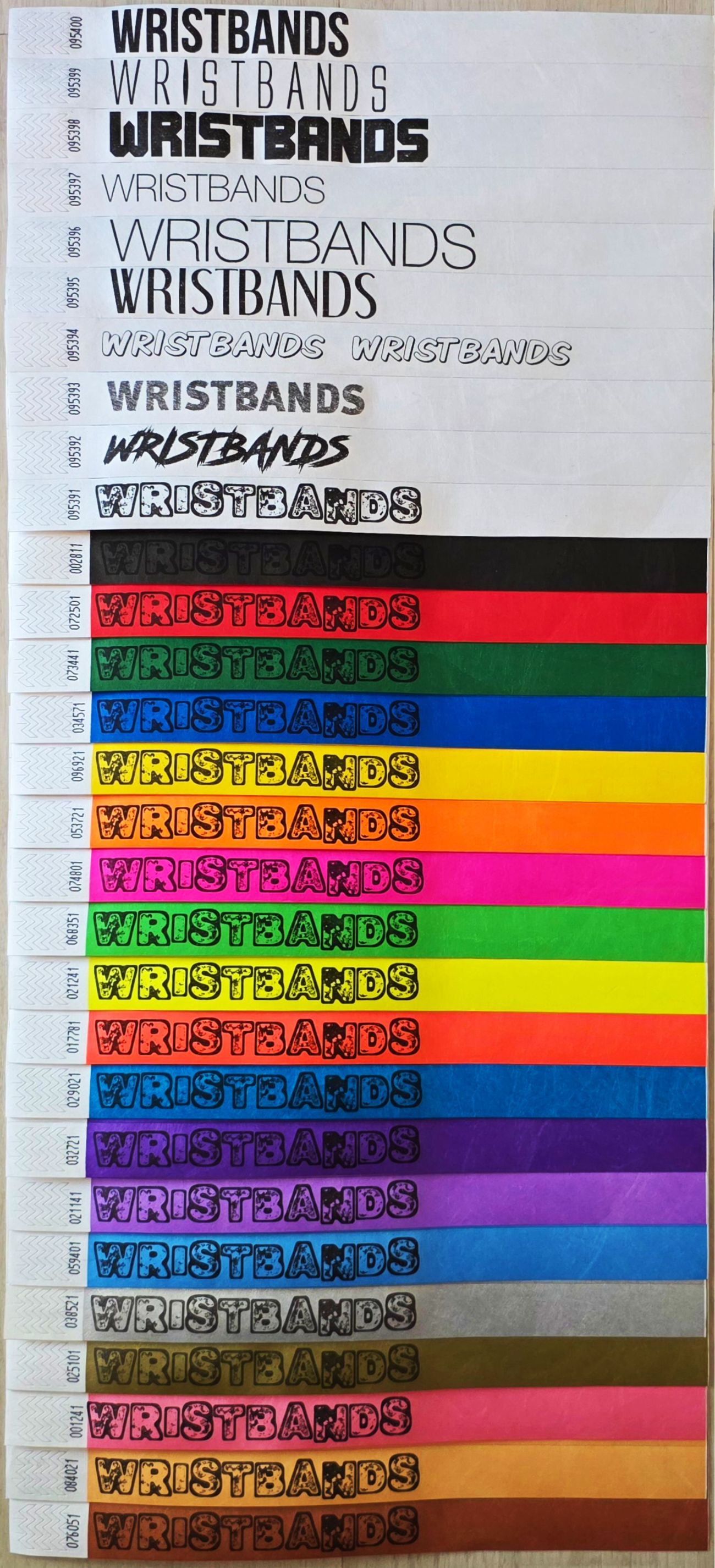 Impresión en negro sobre todos los colores de pulsera Tyvek